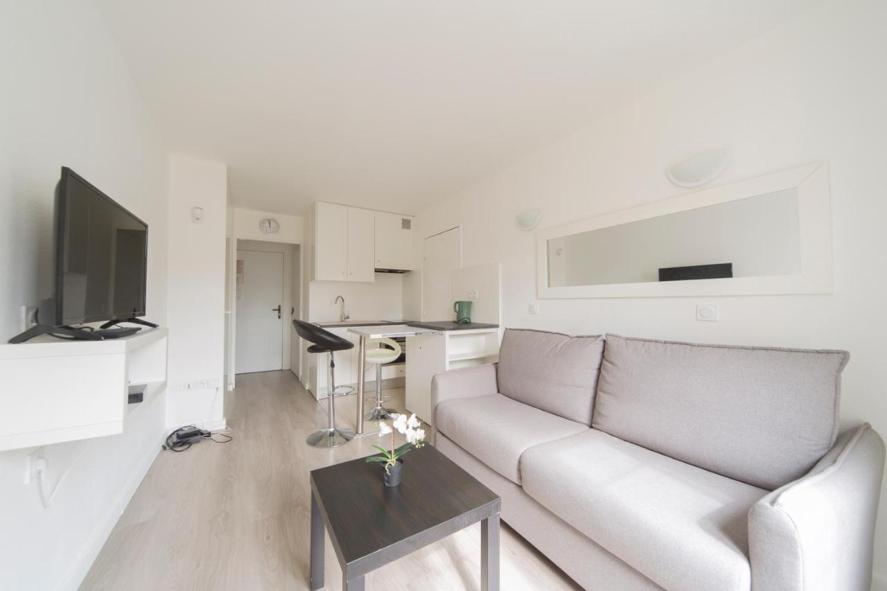 Studio Cosy 2 Min Gare - 10 Min บุสซี-แซ็ง-ฌอร์ฌ ภายนอก รูปภาพ